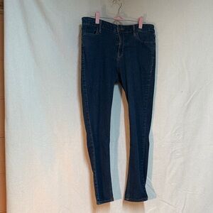 Old Navy Women's Skinny Jeans in Deep Blue